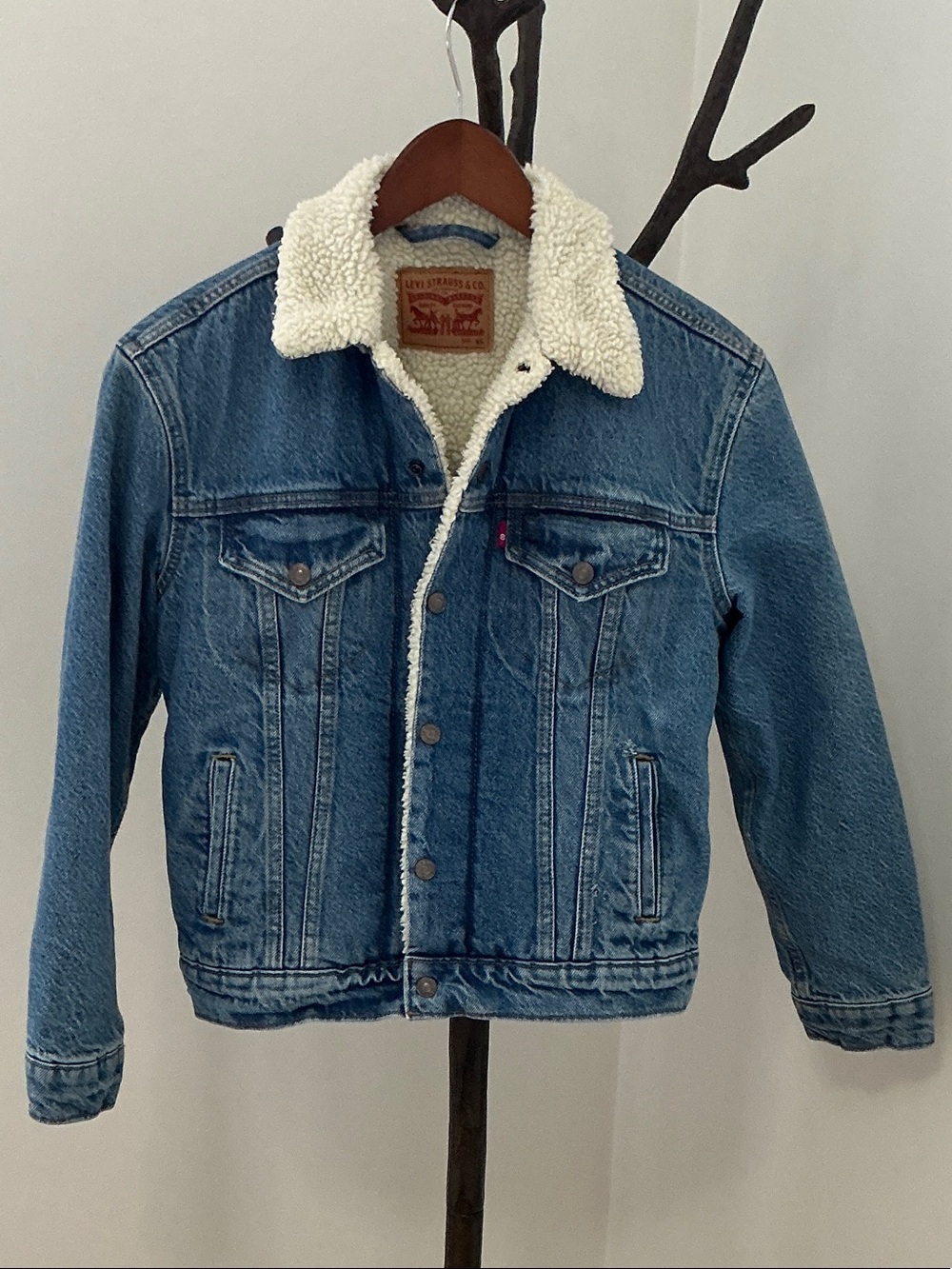 Levi's Blue Denim Jacket with Cream Sherpa Collar